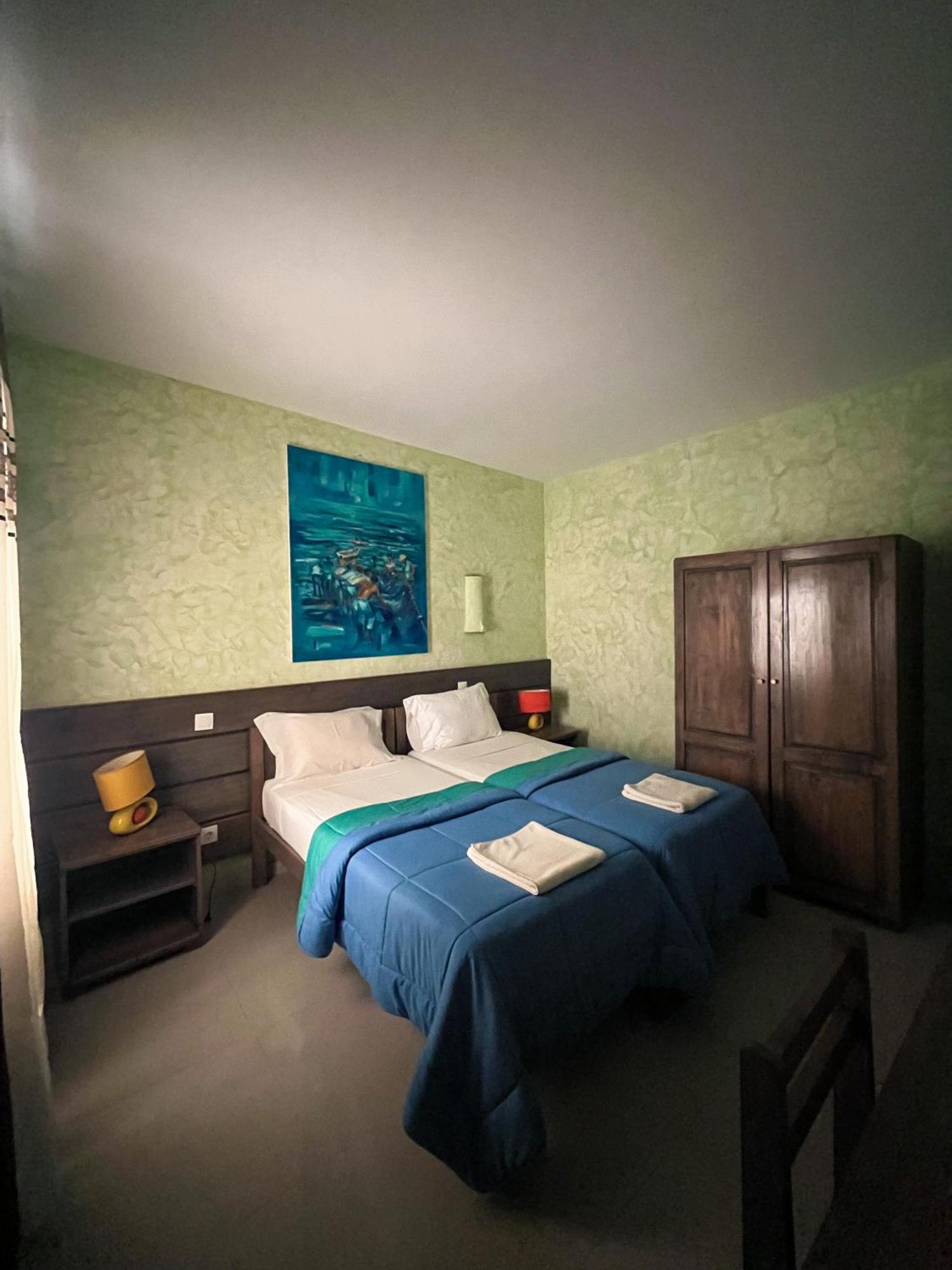 プライア Vivenda Viviani Bed & Breakfast エクステリア 写真